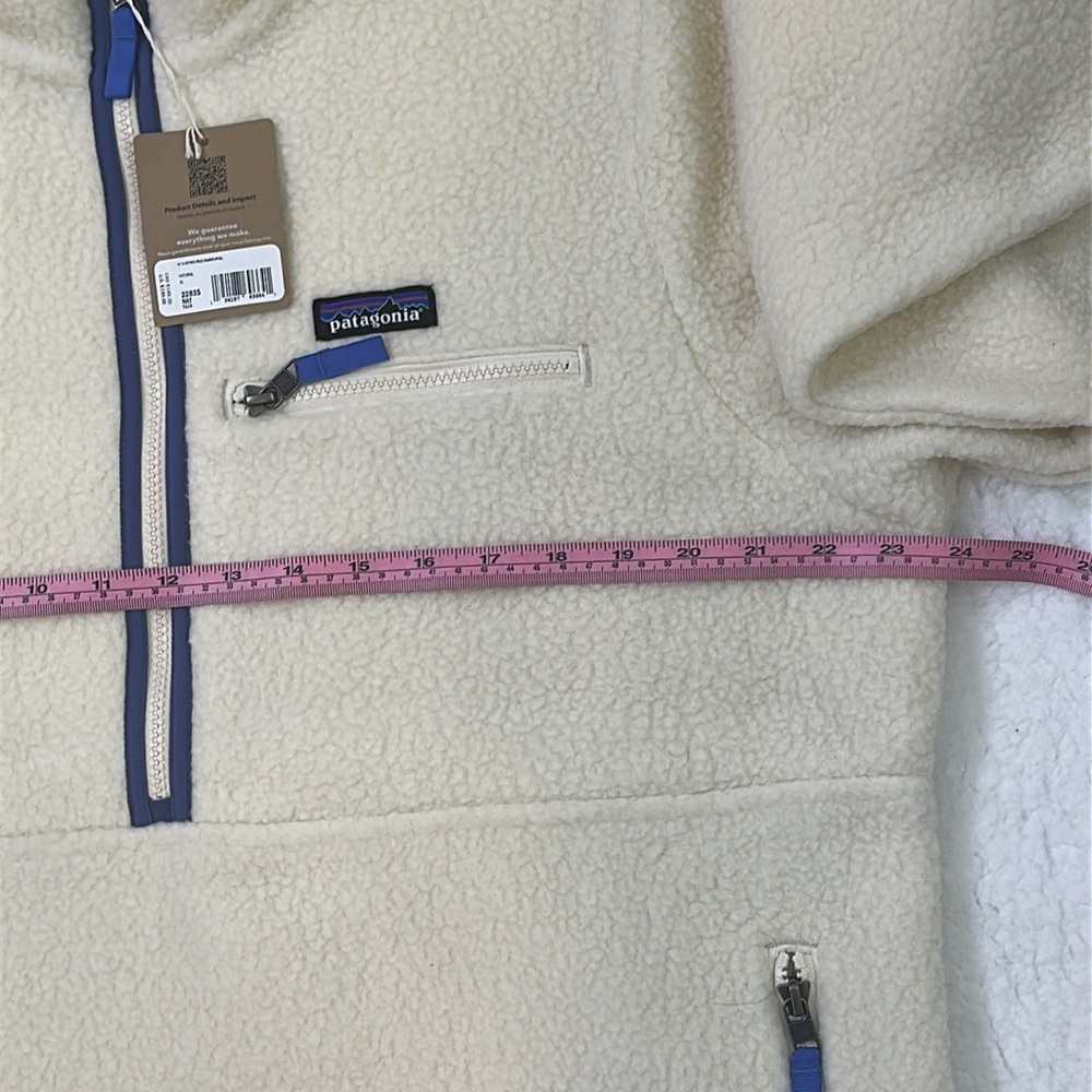 NWT.PATAGONIA.SIZE XL..Cream Fleece with Blue Accents - Picture 7 of 14